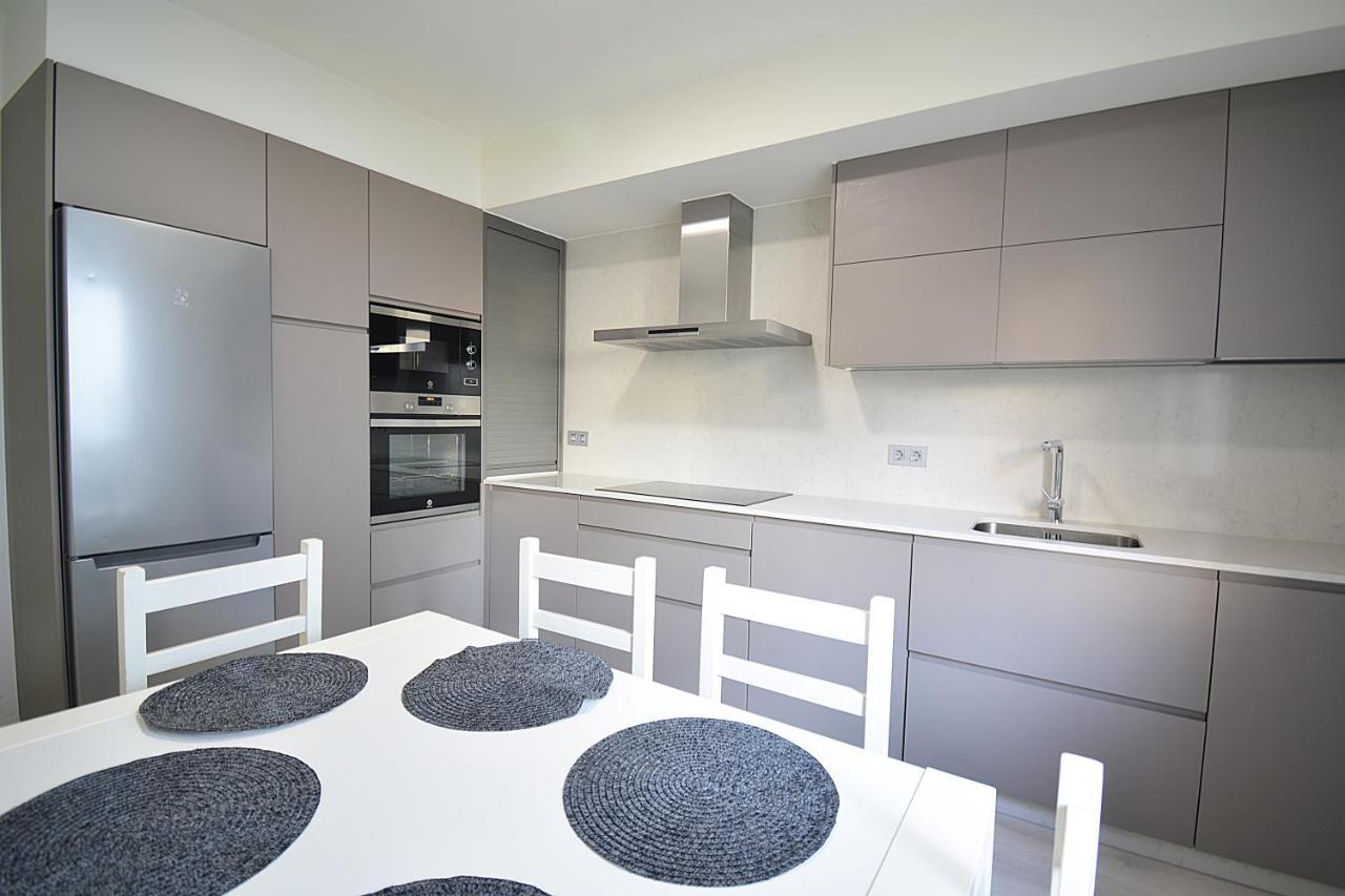 Galihost - Apartamento En Pleno Centro De Portonovo, Sanxenxo Esterno foto